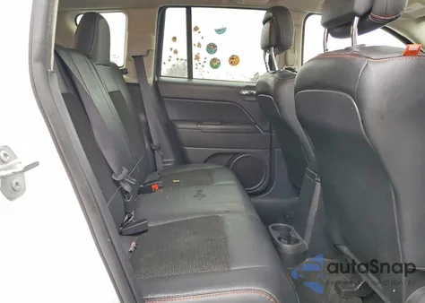 2016 Jeep Compass Sport из США, поврежденный, VIN 1C4NJDBB8GD798842